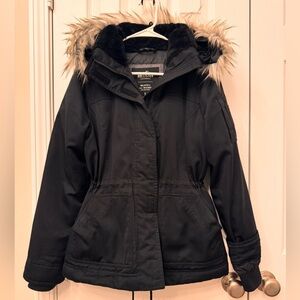 Hollister Thermore Black Jacket with Faux Fur Hood Trim Size Small